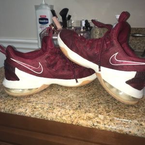 Lebron 13 low, brand new , women’s 7.5, men’s 5.5